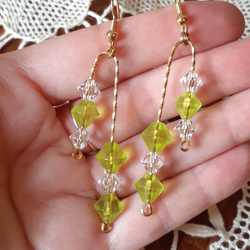 🍁3/$25 SALE! 👉*WEARABLE ART* HANDMADE ONE OF KIND EARRINGS